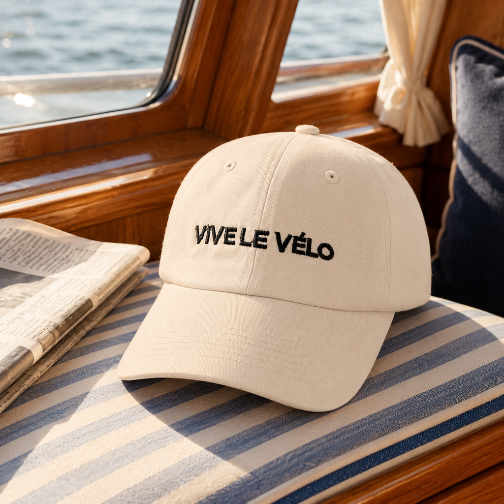 Vive Le Vélo Pet - White