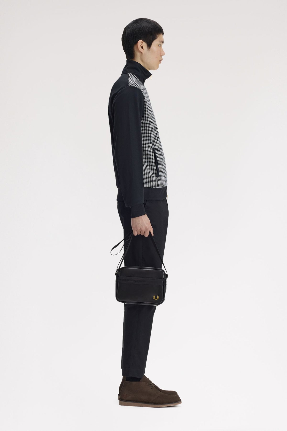Fred Perry Tonal Classic Mini Shoulder Bag - Black / Gold