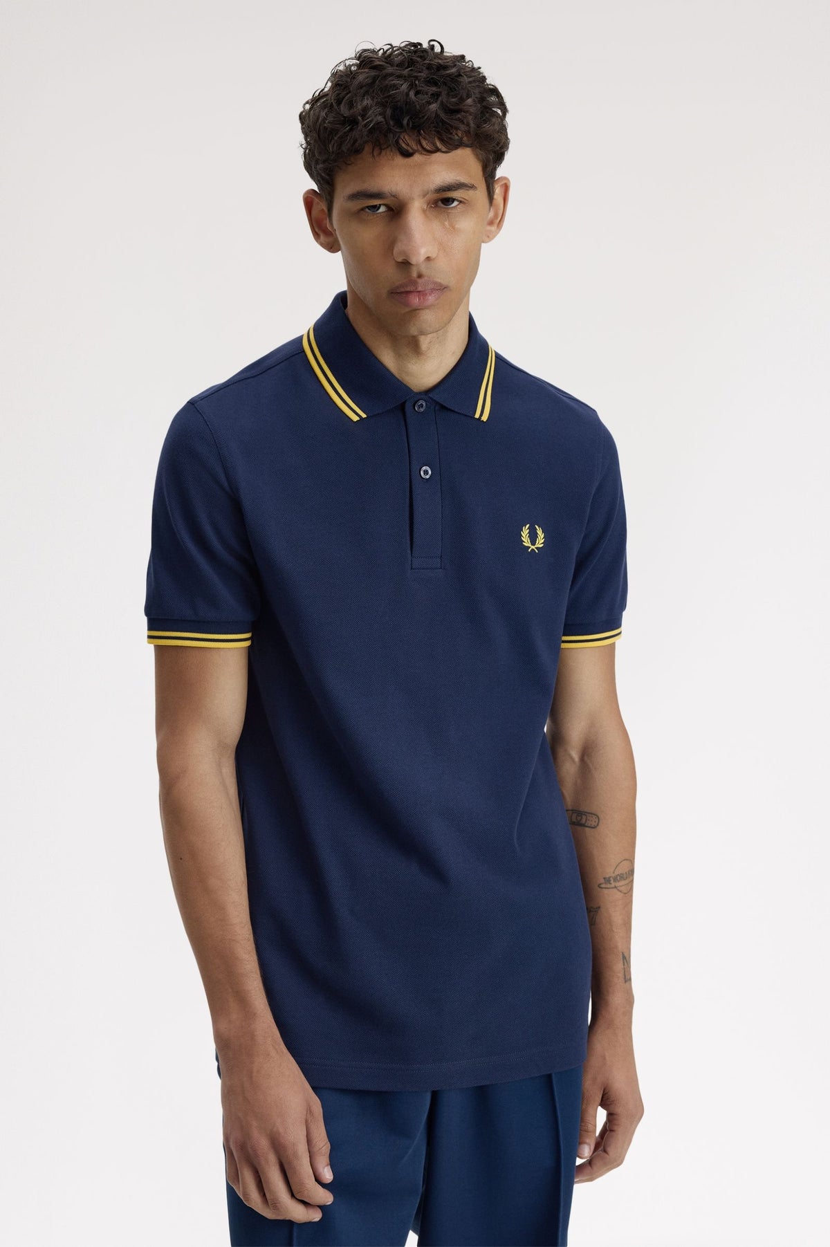 Fred Perry Twin Tipped M3600 Cotton piqué - Tennis Blue / Lemon Barley