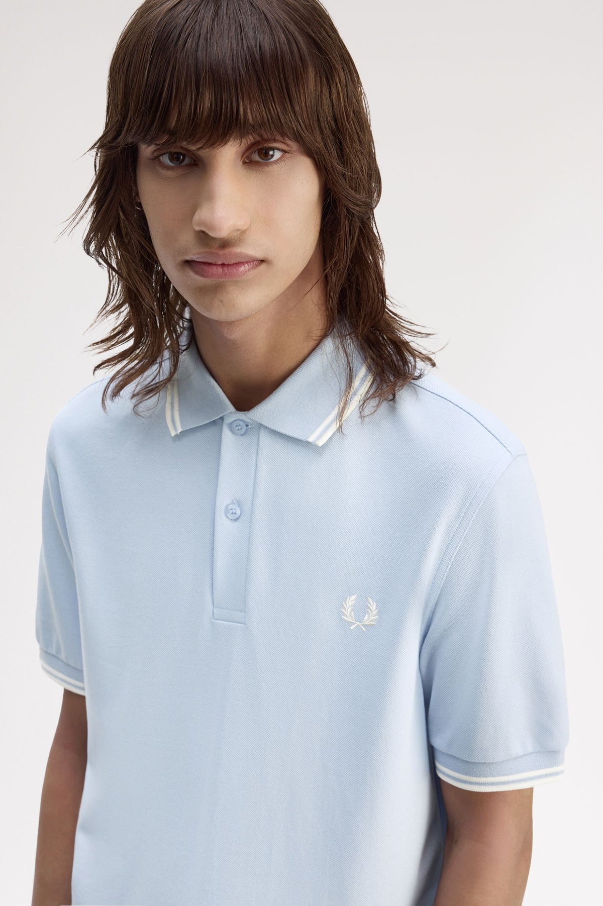Fred Perry Twin Tipped M3600 Cotton piqué - Light Smoke / Ecru