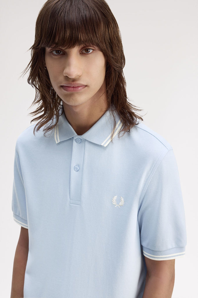 Fred Perry Twin Tipped M3600 Cotton piqué - Light Smoke / Ecru