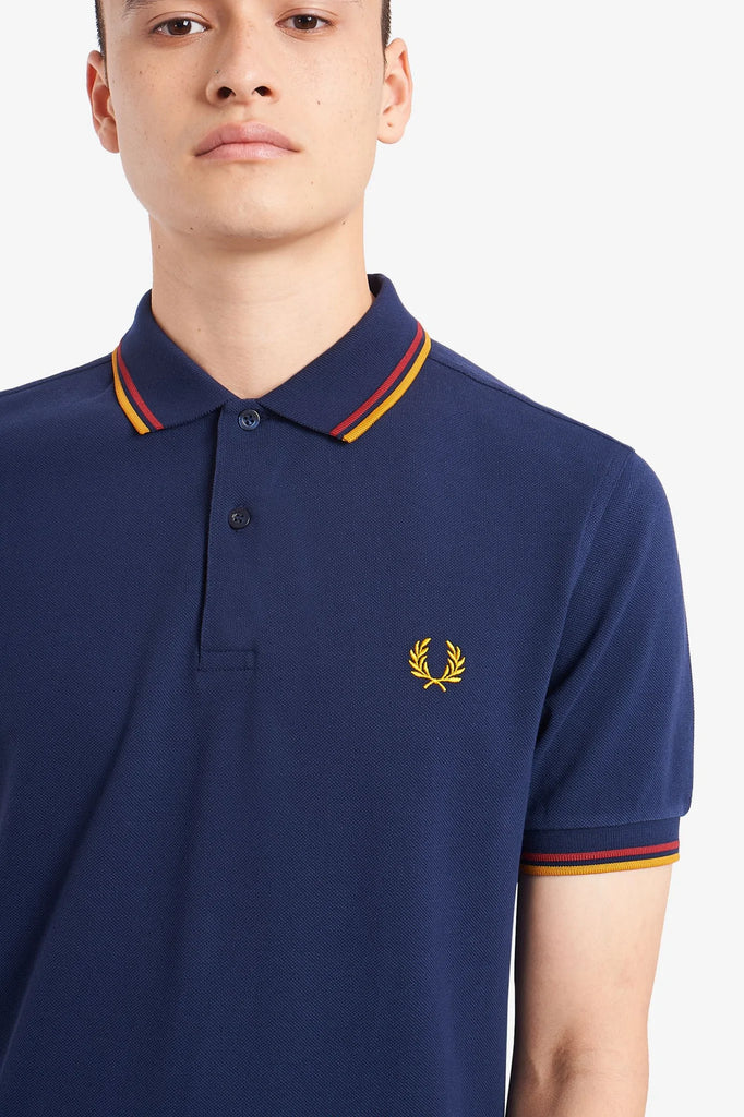 Fred Perry Twin tipped Polo - Carbon/Red/Amber